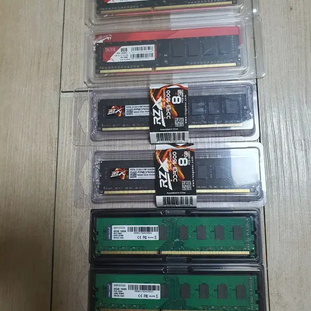 DDR3 8G 1600Mhz PC3 12800 x2 16G박스미개봉새제품