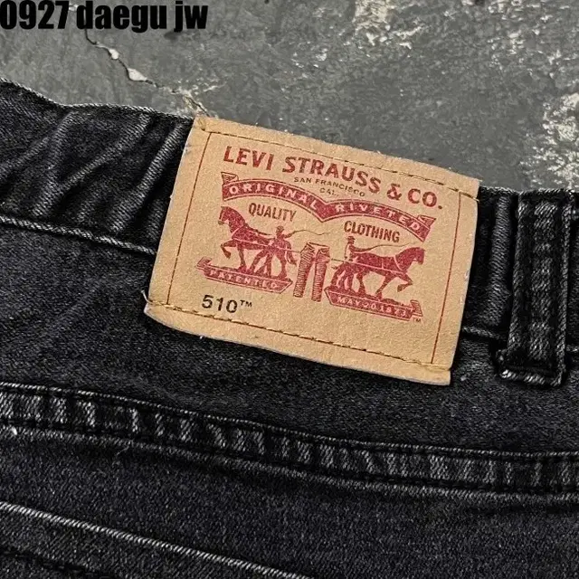 160-510 LEVI STRAUSS & CO PANTS 리바이스 청바지