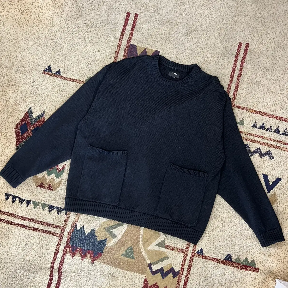 BEAMS Knit Black