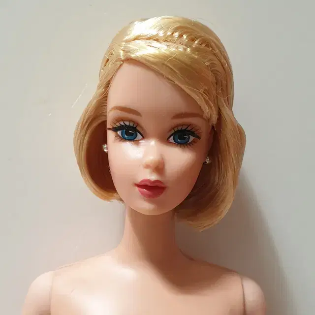 レア!！ハワイ購入品　特別限定品　バーバリー　バービー人形 レア!！ハワイ購入品特別限定品バーバリーバービー人形