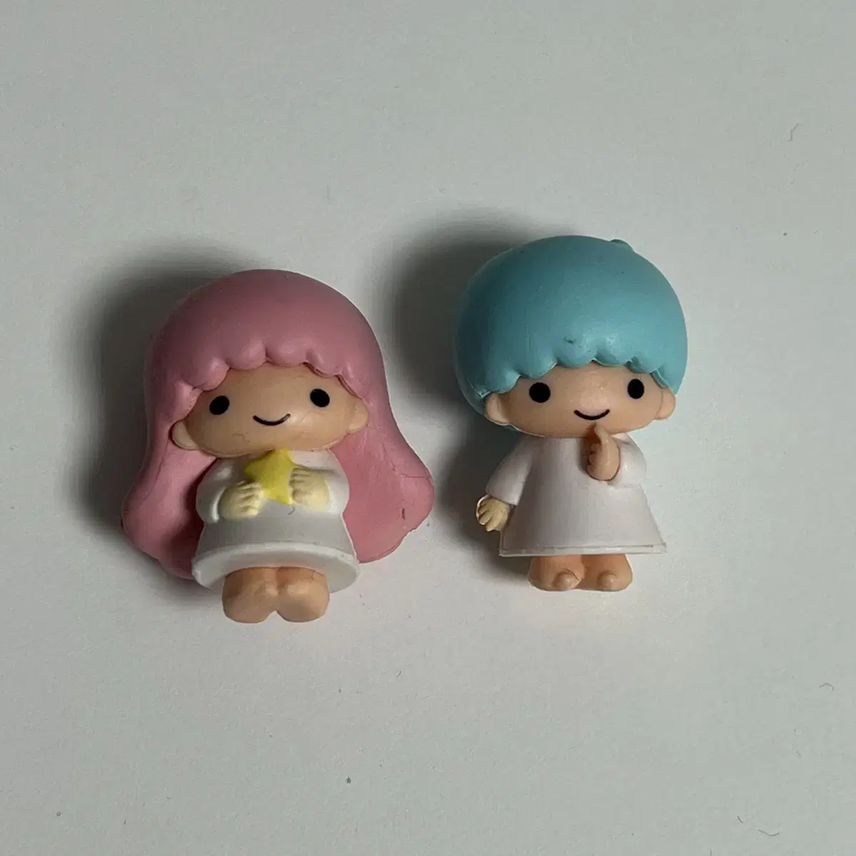 Little Twin Star Kikirara Acrylic Tongs Figurine Card Case