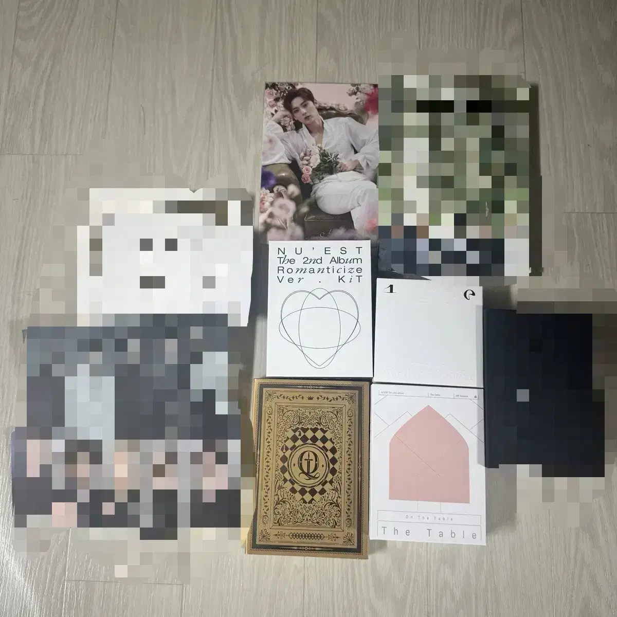 takpo)nu'est official goods wts