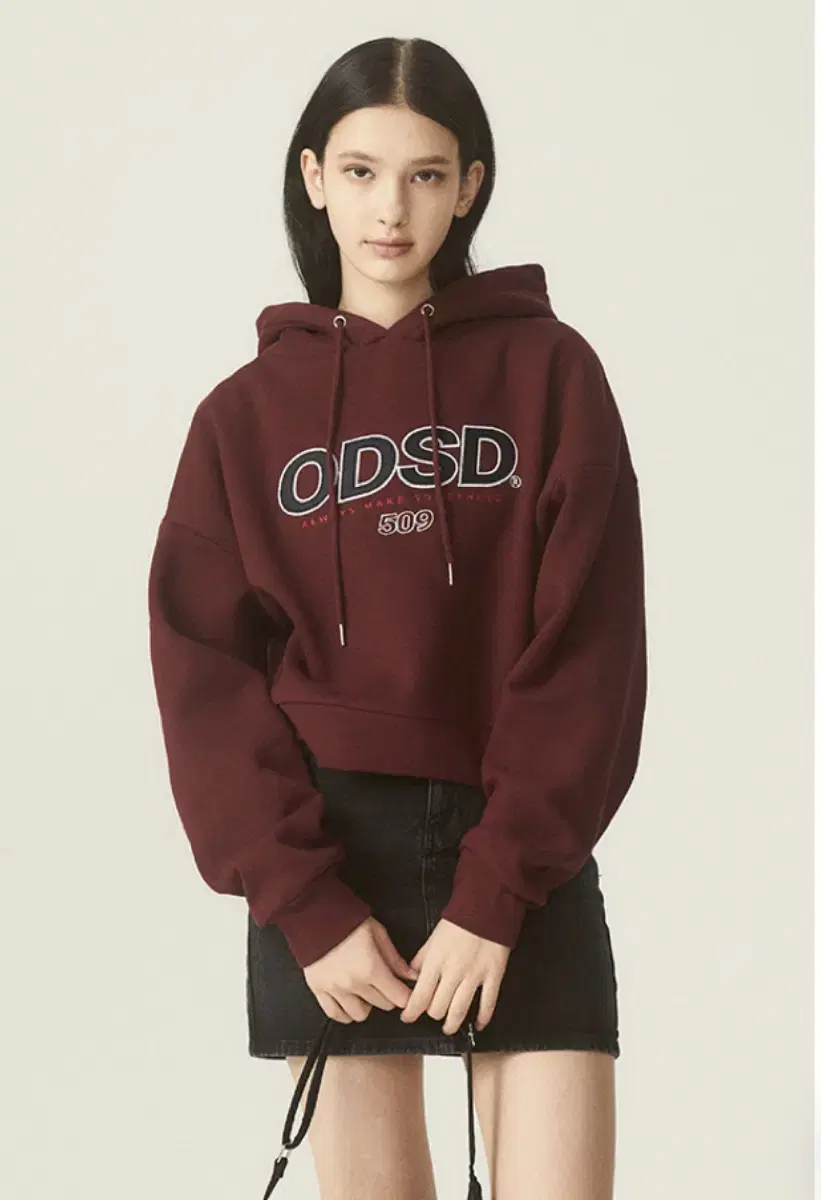 ODSD O.D. STUDIO Logo Hoodie Crop Burgundy