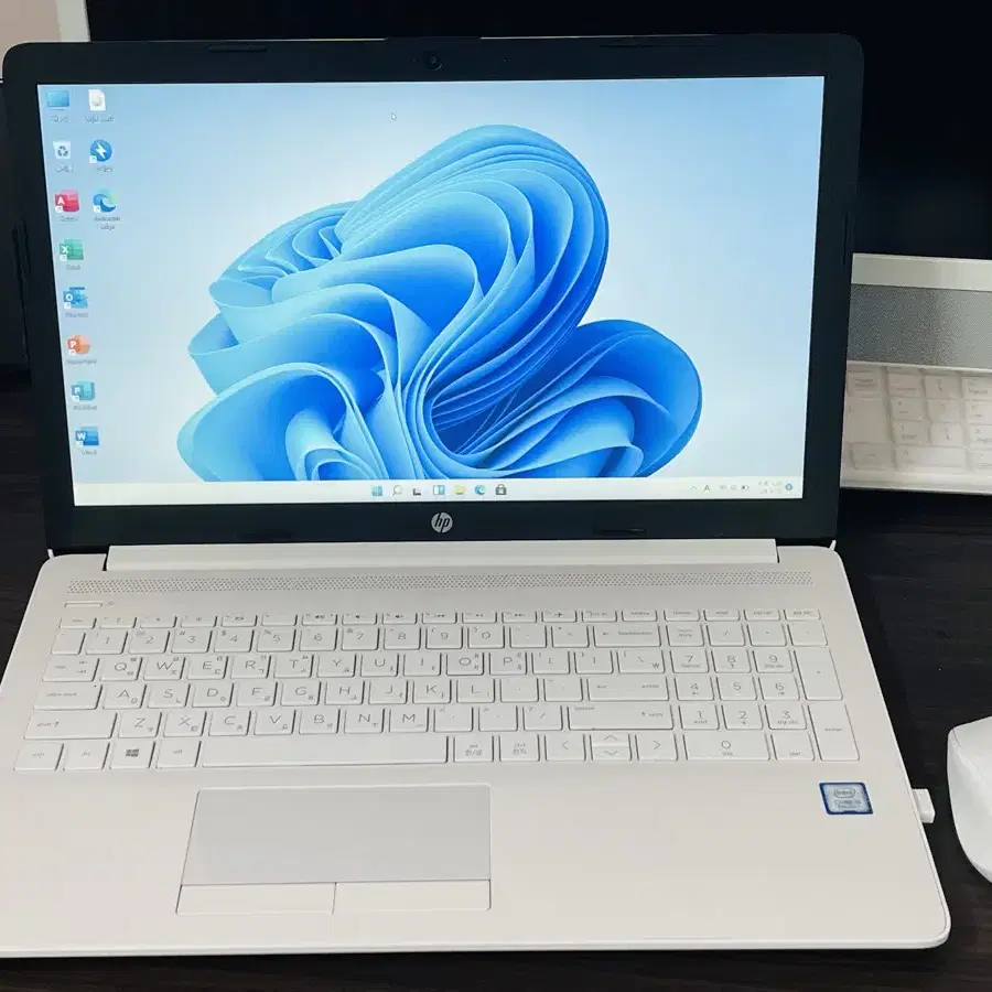 HP 노트북 i5-8250U