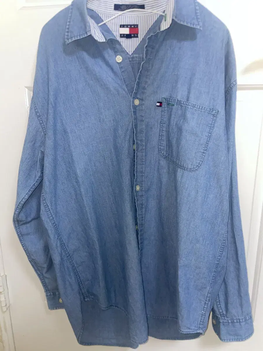 Tommy Jins Denim Shirt M