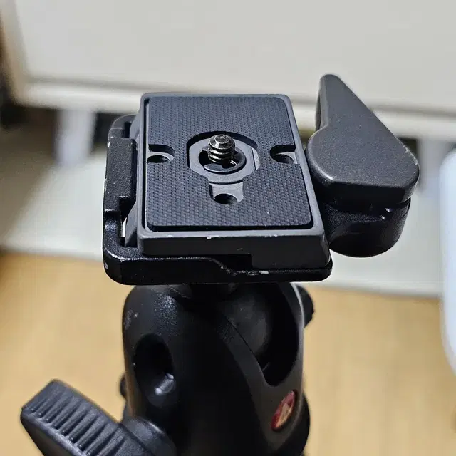 SLIK PRO 340DX 삼각대 + Manfrotto 486RC2 헤드