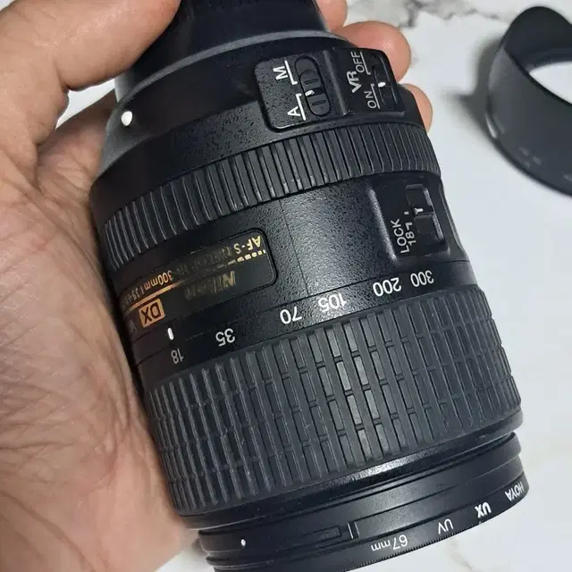 니콘 AF-S DX 18-300mm VR 렌즈 여행용