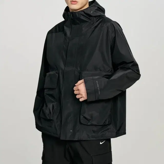 [XL] 나이키 스톰 핏 ADV 테크 팩 GORE-TEX 블랙 후드점퍼