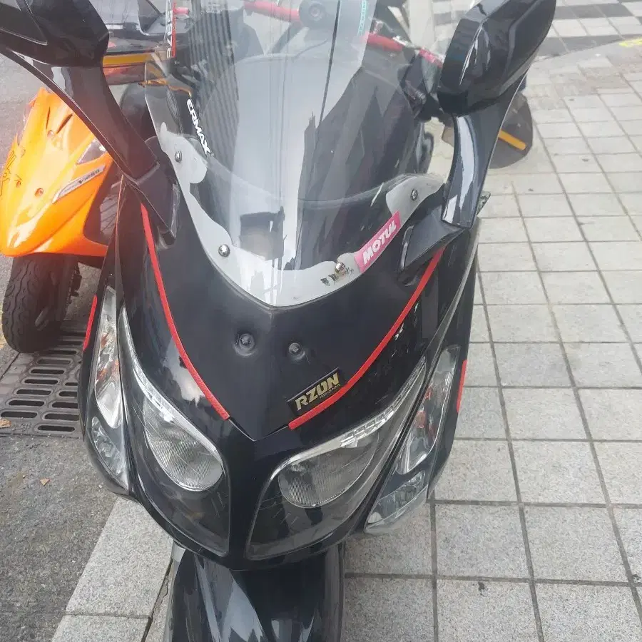 보이저300cc