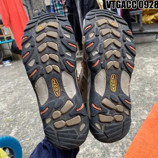 250 킨 KEEN 등산화 트래킹화