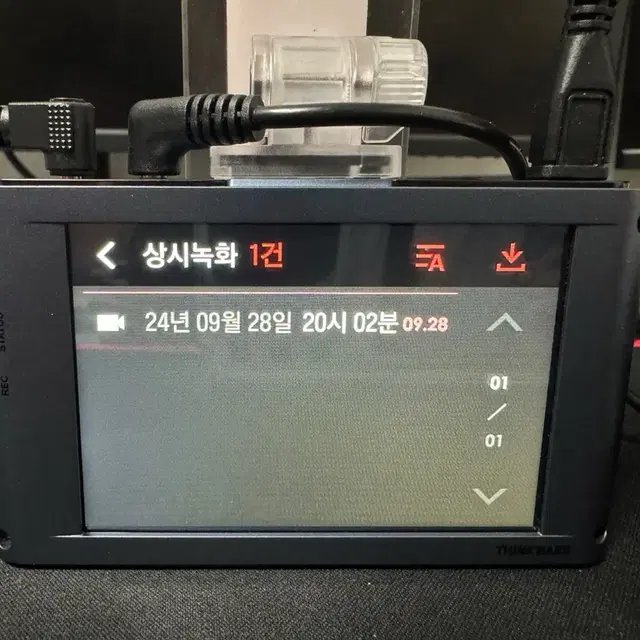 블랙박스 2채널 아이나비 QXD5000 QHD 32GB GPS 팝니다.