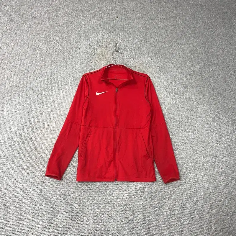 Nike DryFit Logo Red Functional Workout Vahn Zip Up Long Sleeve Tee 95