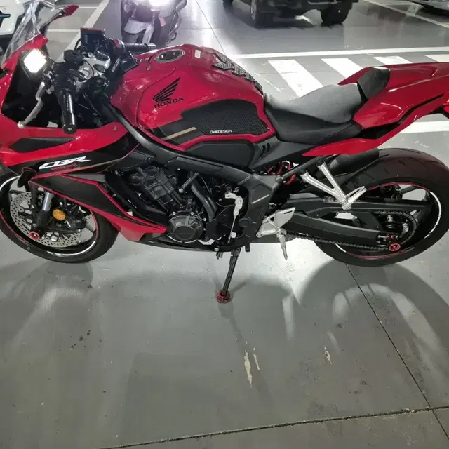 CBR650R