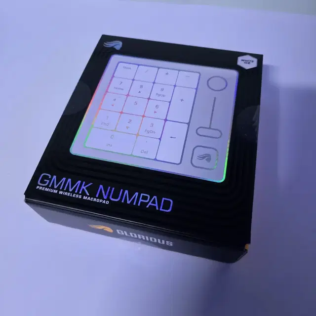 GMMK NUMPAD 글로리어스 넘버패드 화이트 팝니다