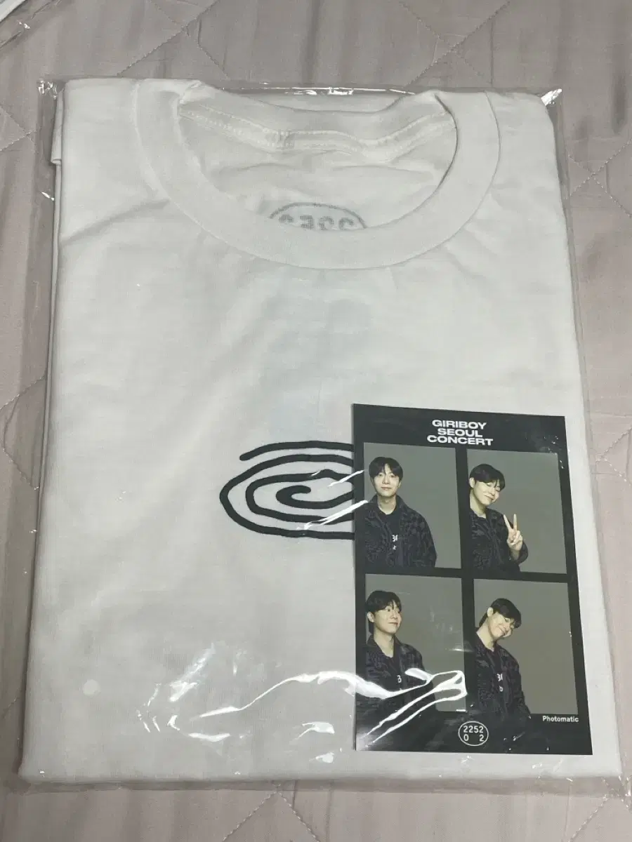 Giriboy Concert MD T-Shirt