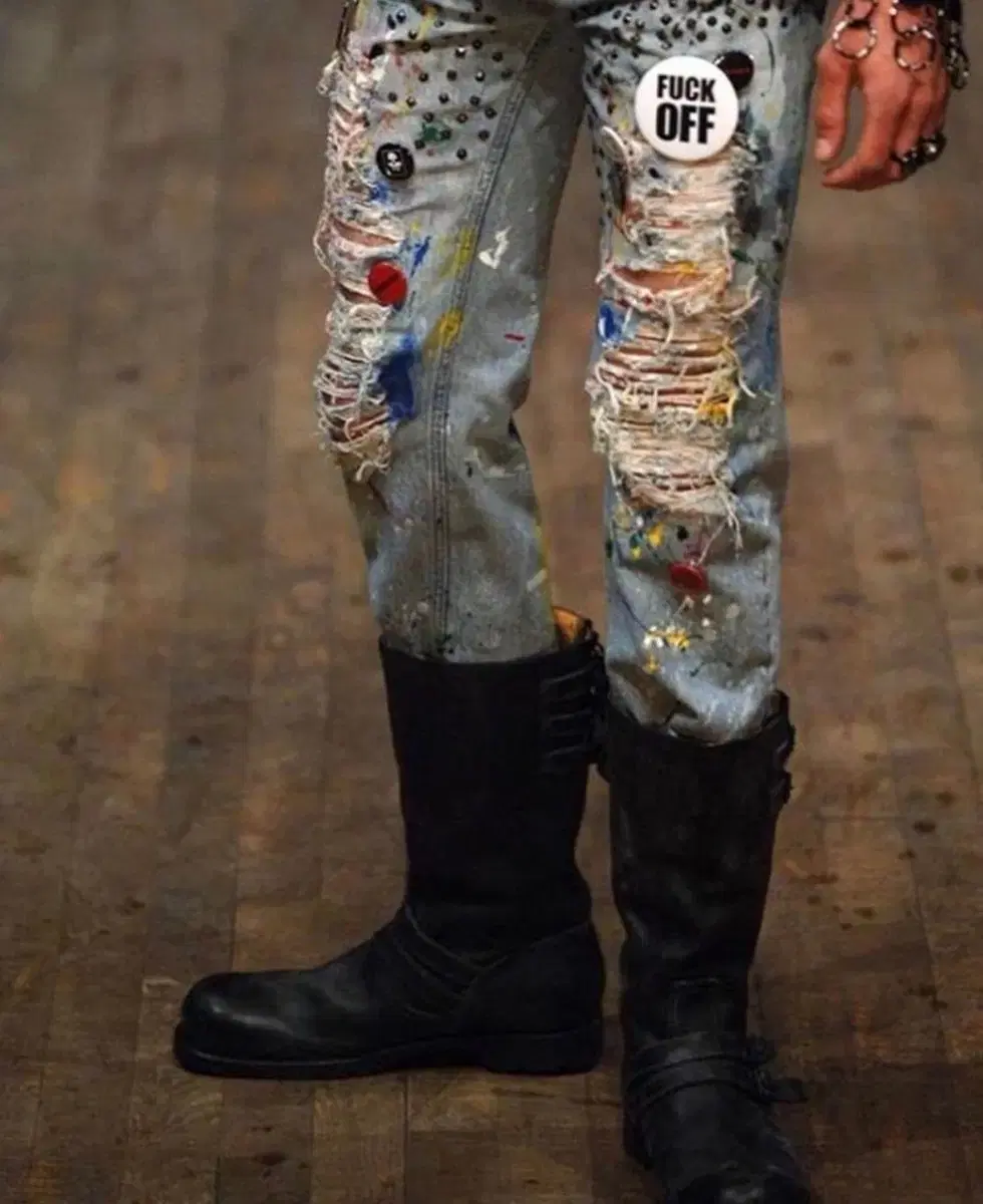 SS06 achive number nine painted studded denim pants