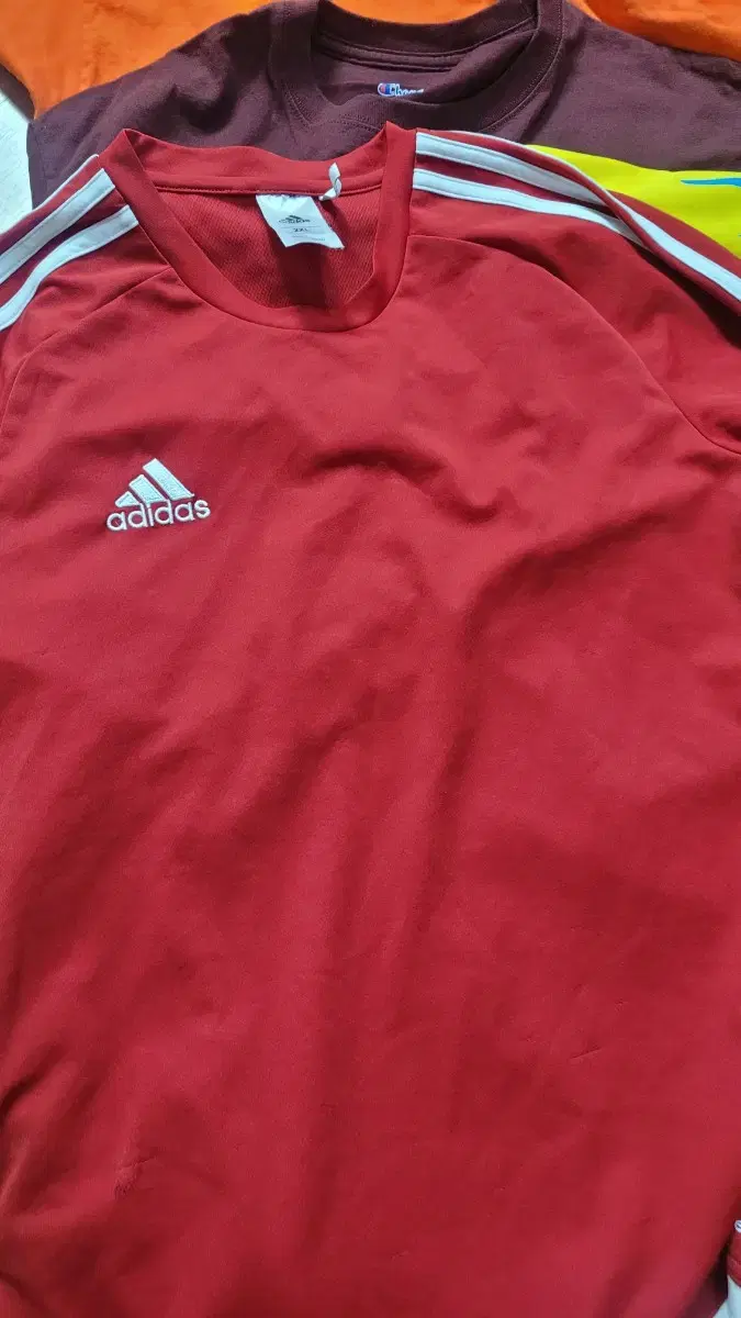 Adidas.Champion.Asics.ShortSleevesL.4Bulk