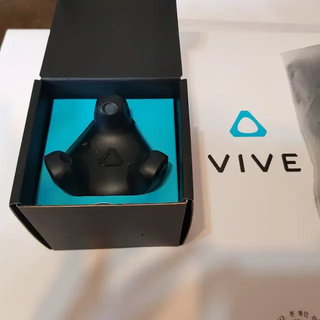 급처) HTC VIVE PRO Full kit + 3.0 트래커 +스트랩