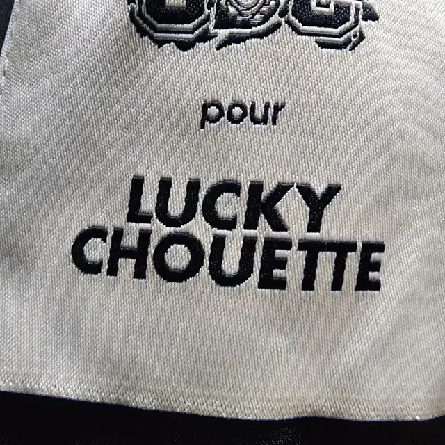 LUCKY CHOUETTE티셔츠