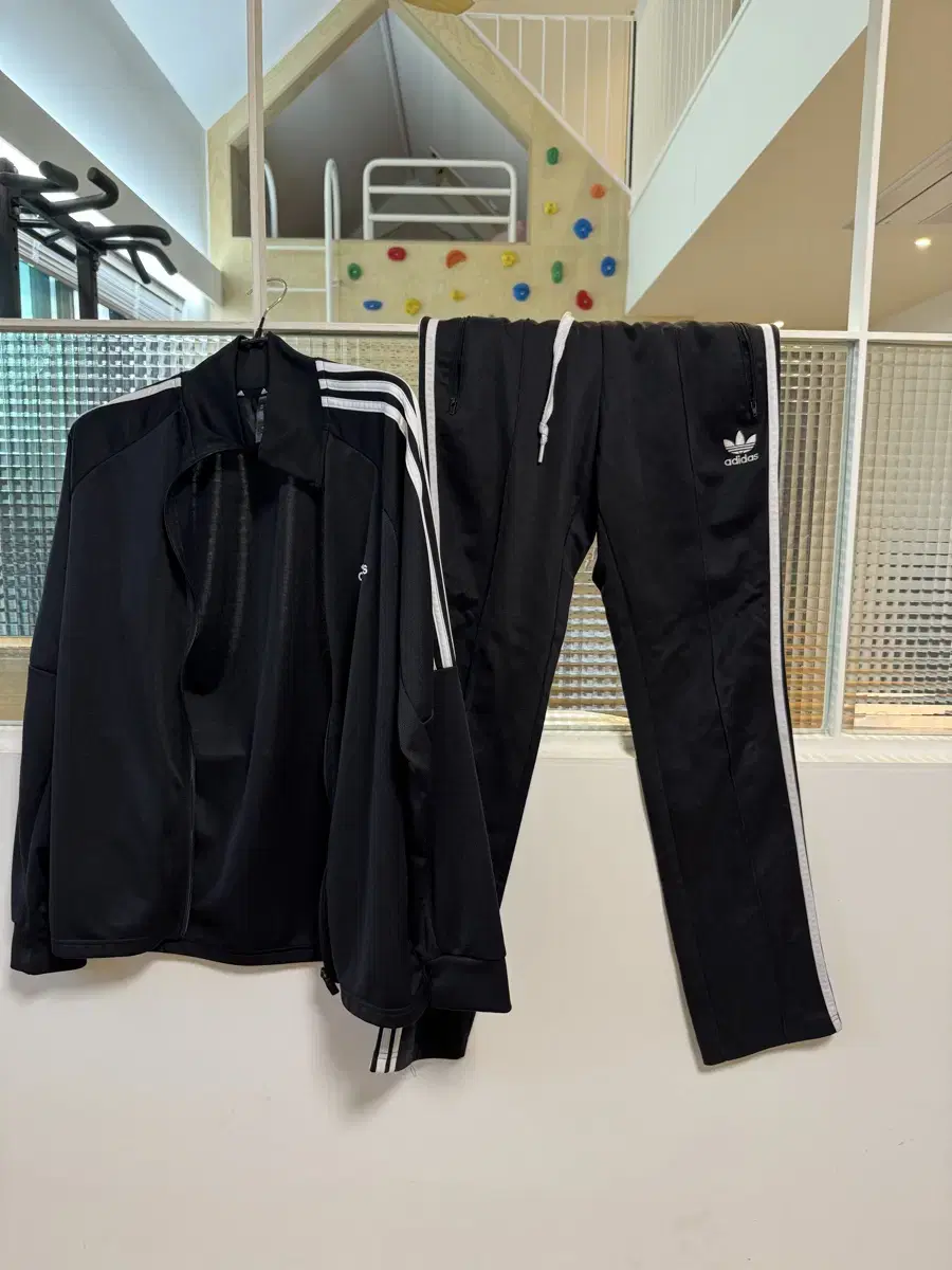 Adidas Samsun Training Pants. Jacket service.