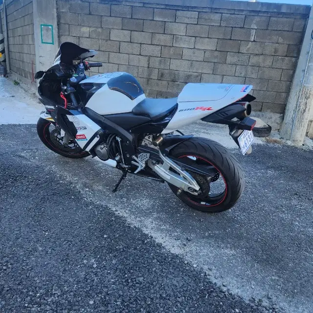 혼다 CBR 600RR 팔아요 상태 좋습니다