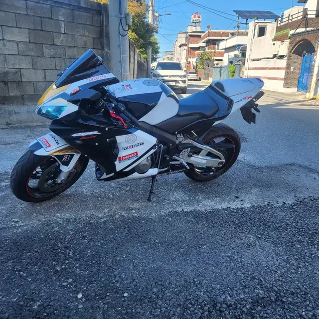 혼다 CBR 600RR 팔아요 상태 좋습니다