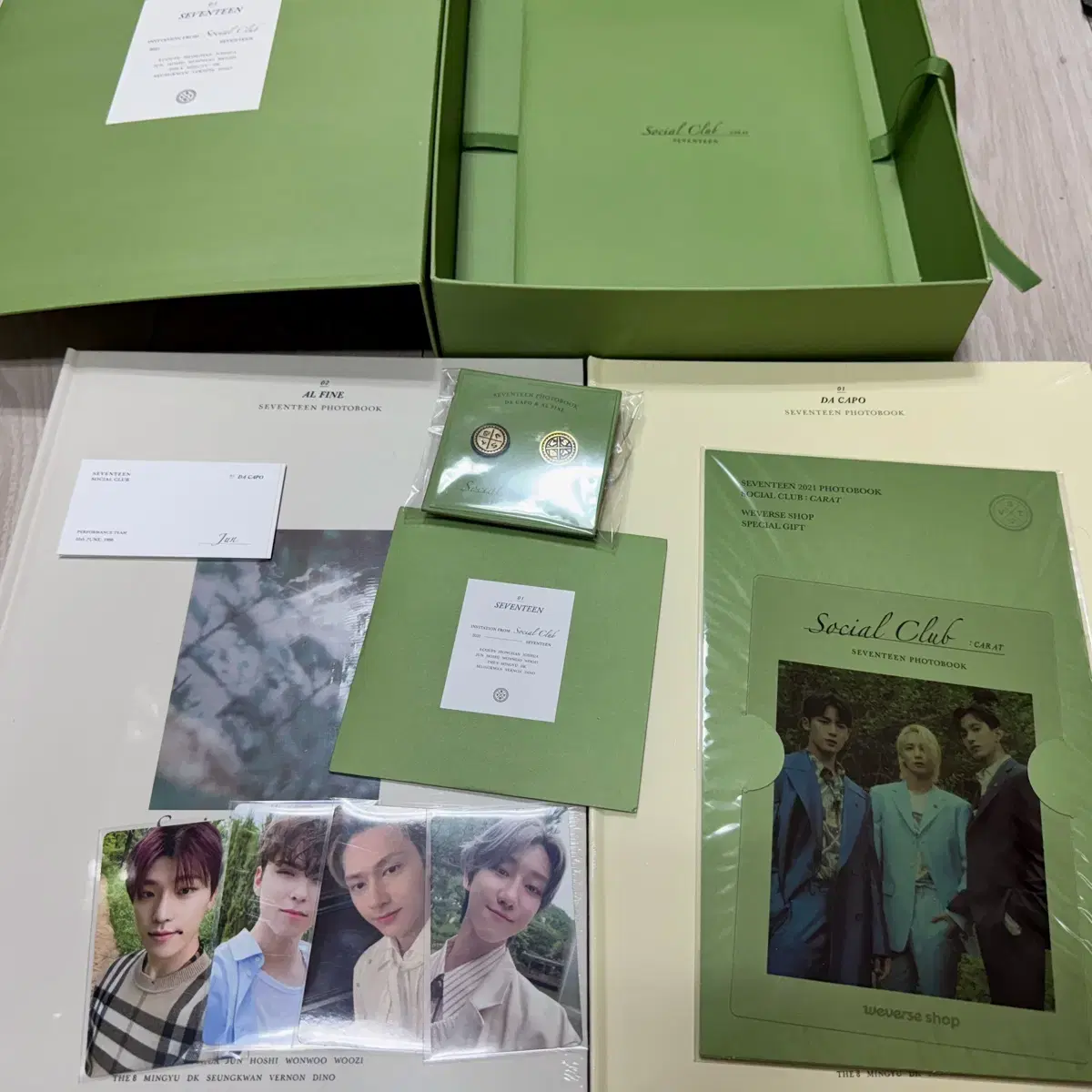 2021 seventeen Social Club photocards minus photobook for sale (some photocard )