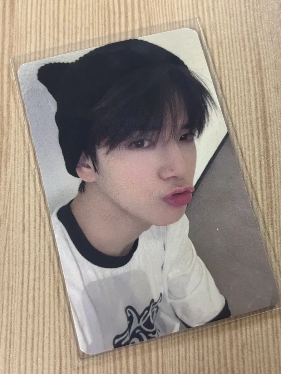 THE BOYZ Generation 2 MD Online 5,000 won photocard younghoon