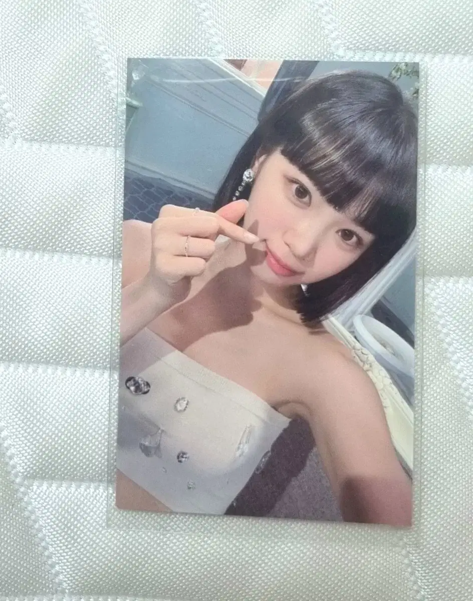 Le Sserafim Debut ShowcaseKim Chaewon Photocard