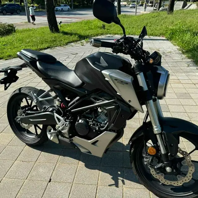 혼다 cb125r 19년형 abs모델 판매합니다