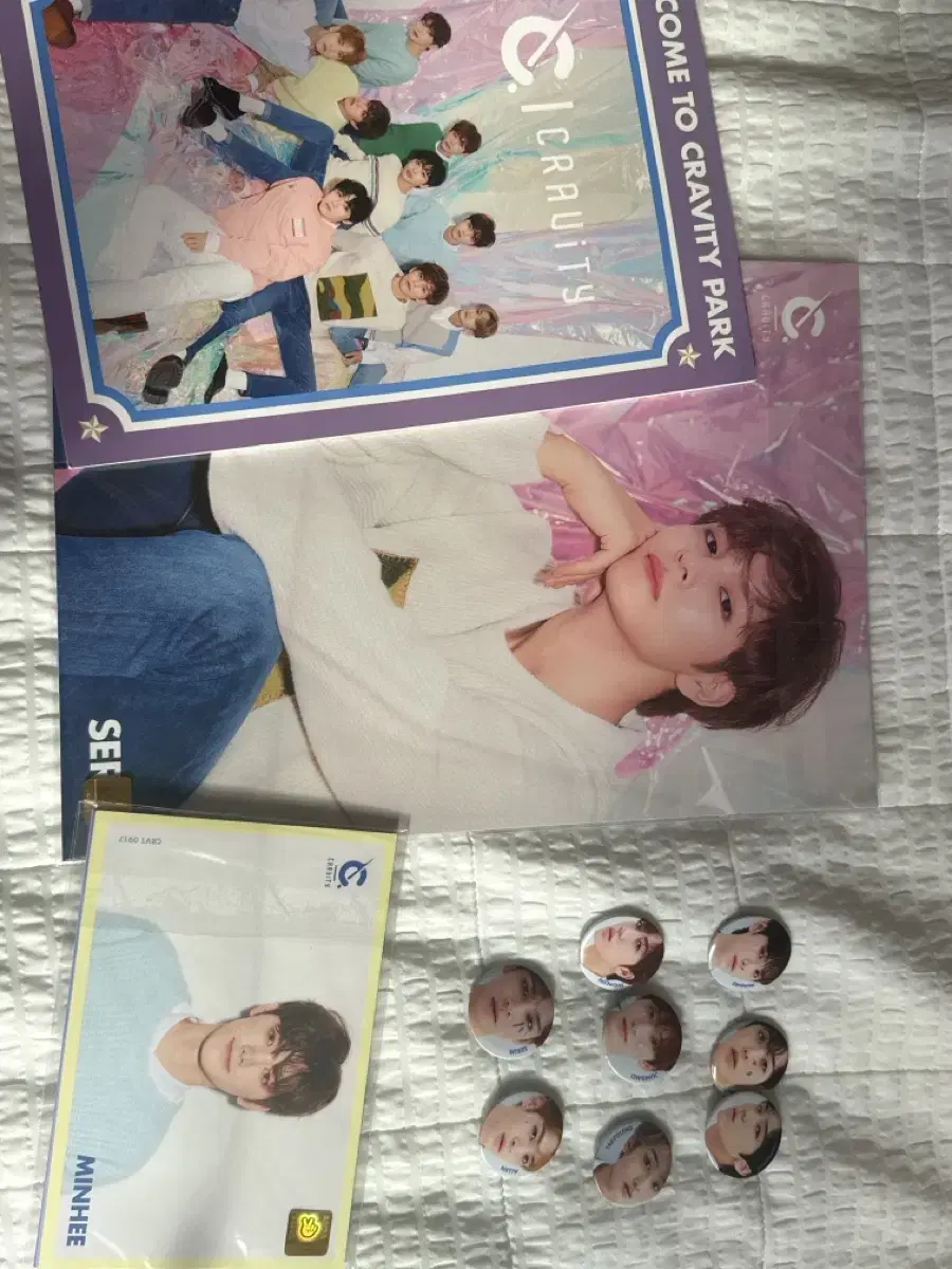 Cravity Cravity 1st Edition kit wts Badges poster photobook Photocards