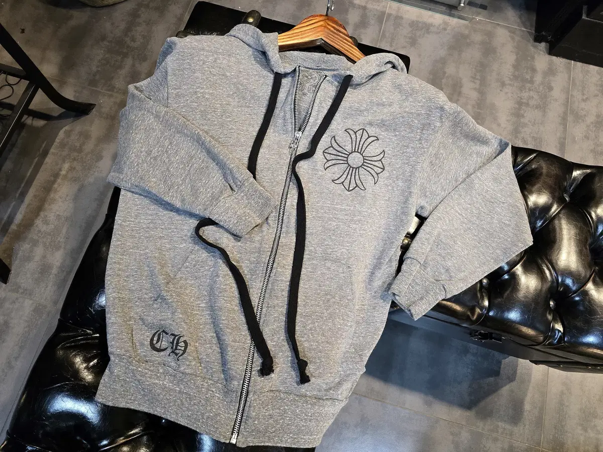 {Chrome Jin}Genuine Chrome Hearts CH Plus Gray Sweatshirt Hoodie Zip Up M