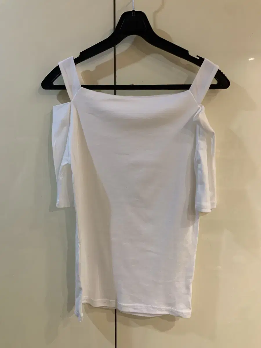 Short-sleeved T-shirt (white, black)