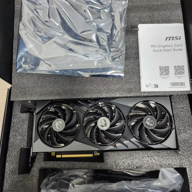 그래픽 카드 RTX 3080 Ti/ 4070 TI/거의 새것