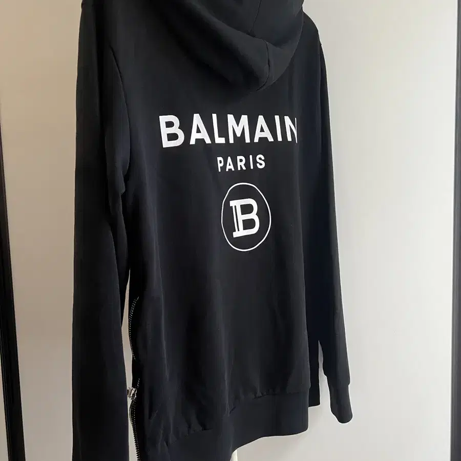 BALMAIN 발망 후드집업