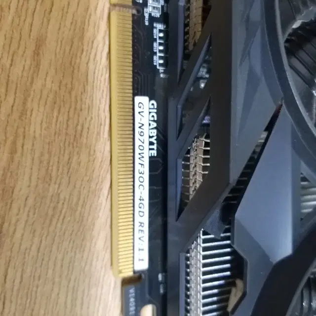 기가바이트 gtx 970_4g 상태a급 .