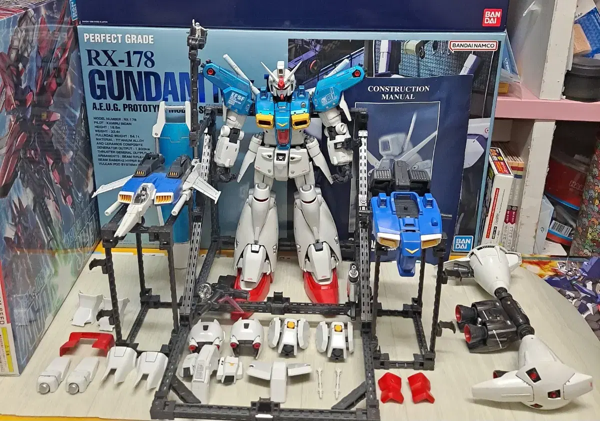 PG GP01 재피 풀버니언 건담 도색작!!!