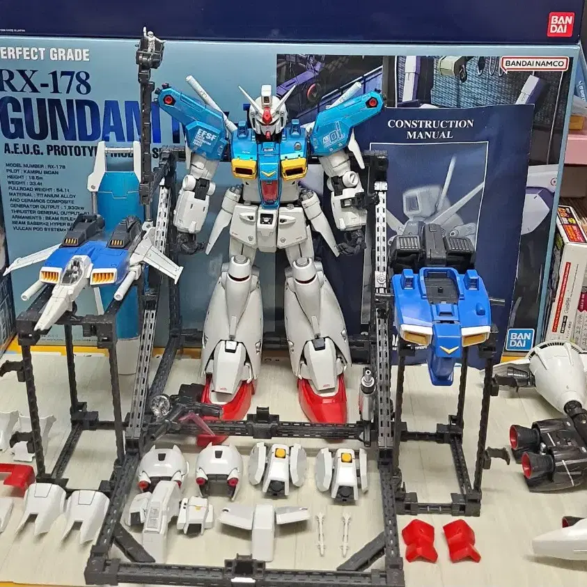 PG GP01 재피 풀버니언 건담 도색작!!!