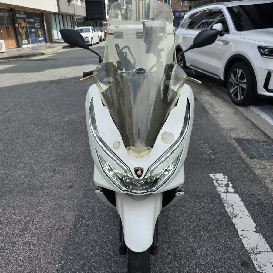 더뉴 pcx 125 중고오토바이엔맥스크루심보이저스쿠터조이맥스벤리슈퍼커브