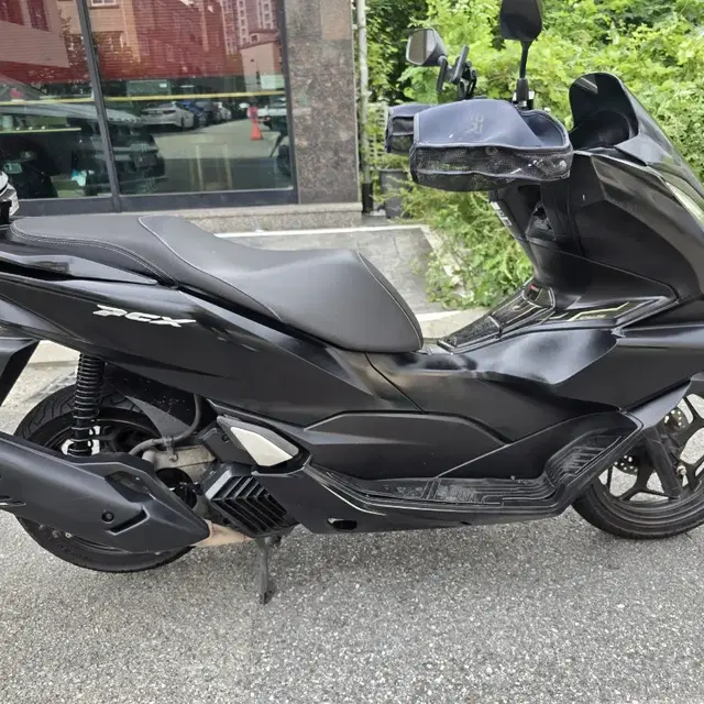 21년 pcx 125 2만6천k중고오토바이스쿠터크루심보이저vs벤리조이맥스