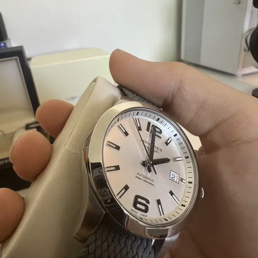 론진 콘퀘스트 오토매틱 39mm