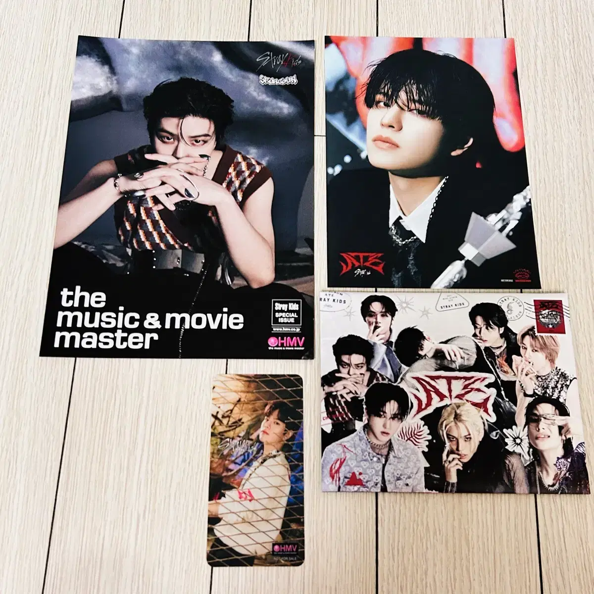 Straykids seungmin ATE sells in bulk Japan Mini poster bookmarks photocards pokka