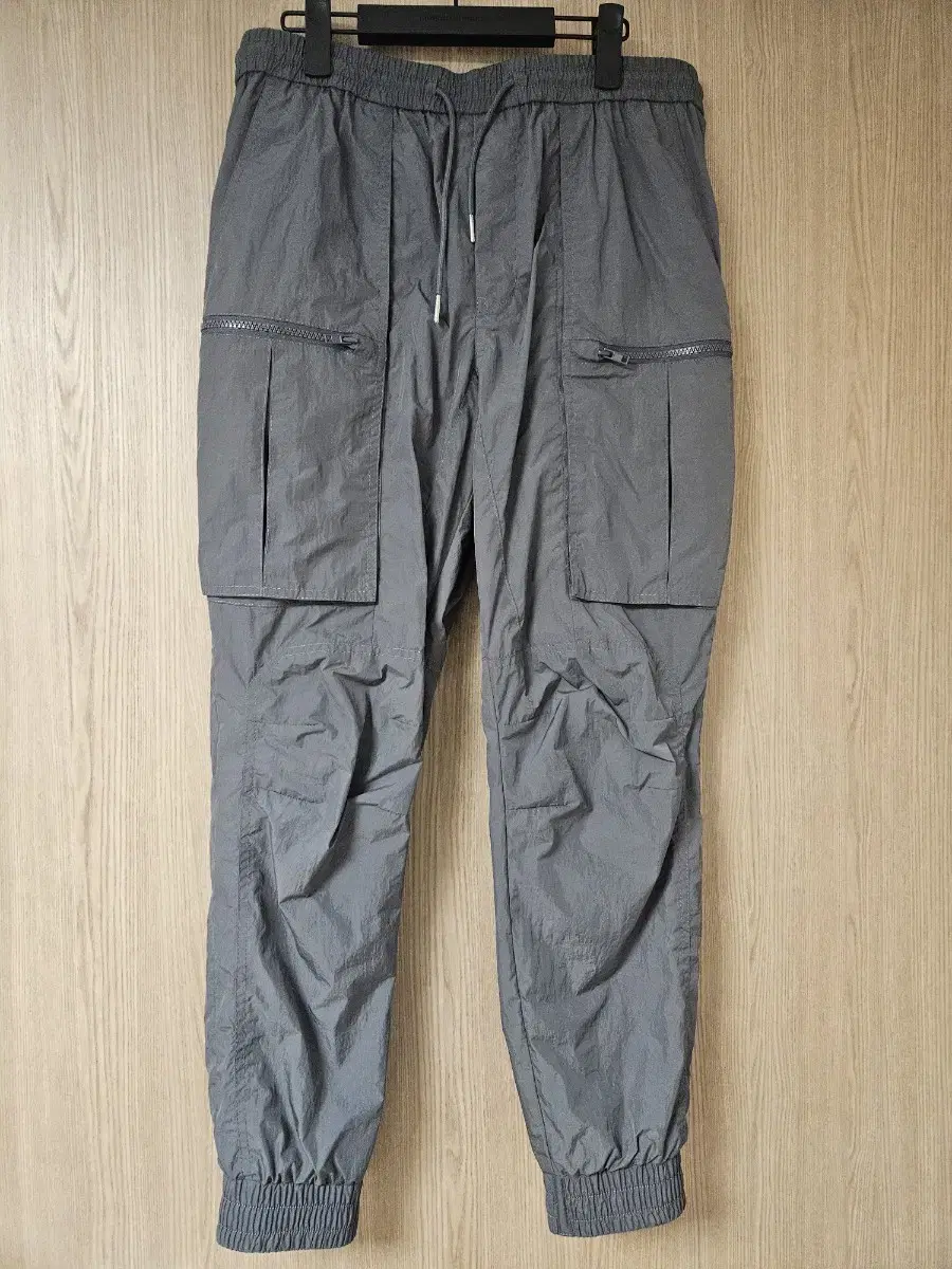 Genuine new jungee zip detail cargo jogger pants gray 48