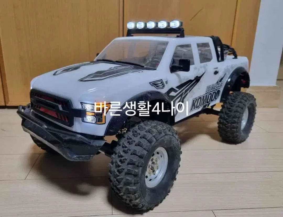 [RC카]지메이드 코모도 트라이얼 루비콘 디펜더 브롱코 1/10알씨카