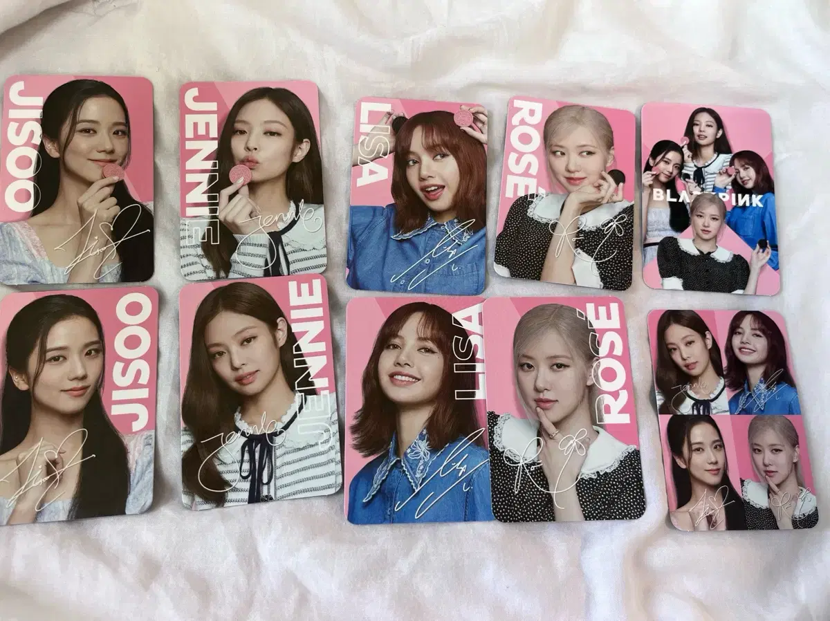 Black pink Oreo photocard limited edition.