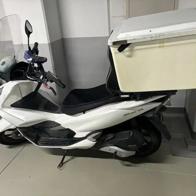 PCX125 20년식 67000km 팝니다