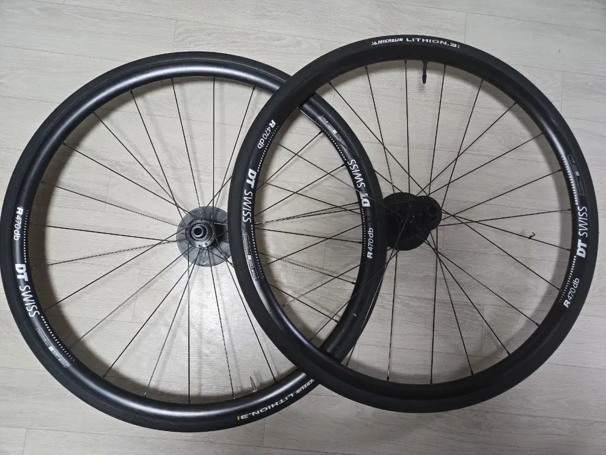 Wheelsets for road discs