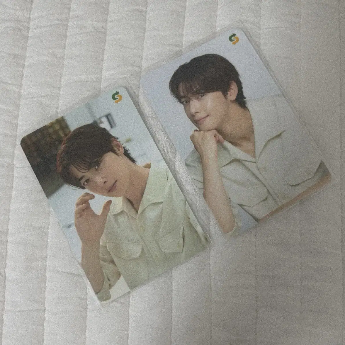 Astro cha eunwoo 1st bulk of Subway photo cards.