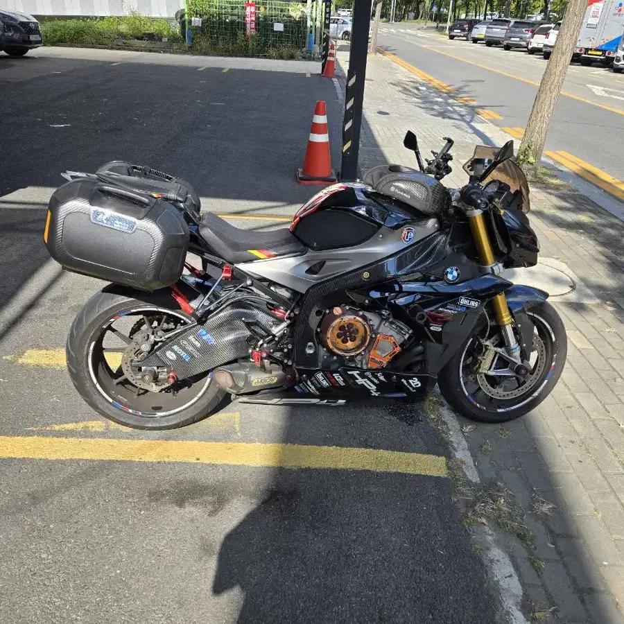 BMW S1000R 에로우 풀배기 팝니다