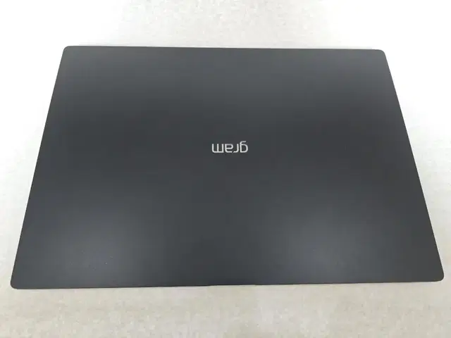 LG 그램 프로 17인치 17Z90SP-ED7BK 판매합니다.